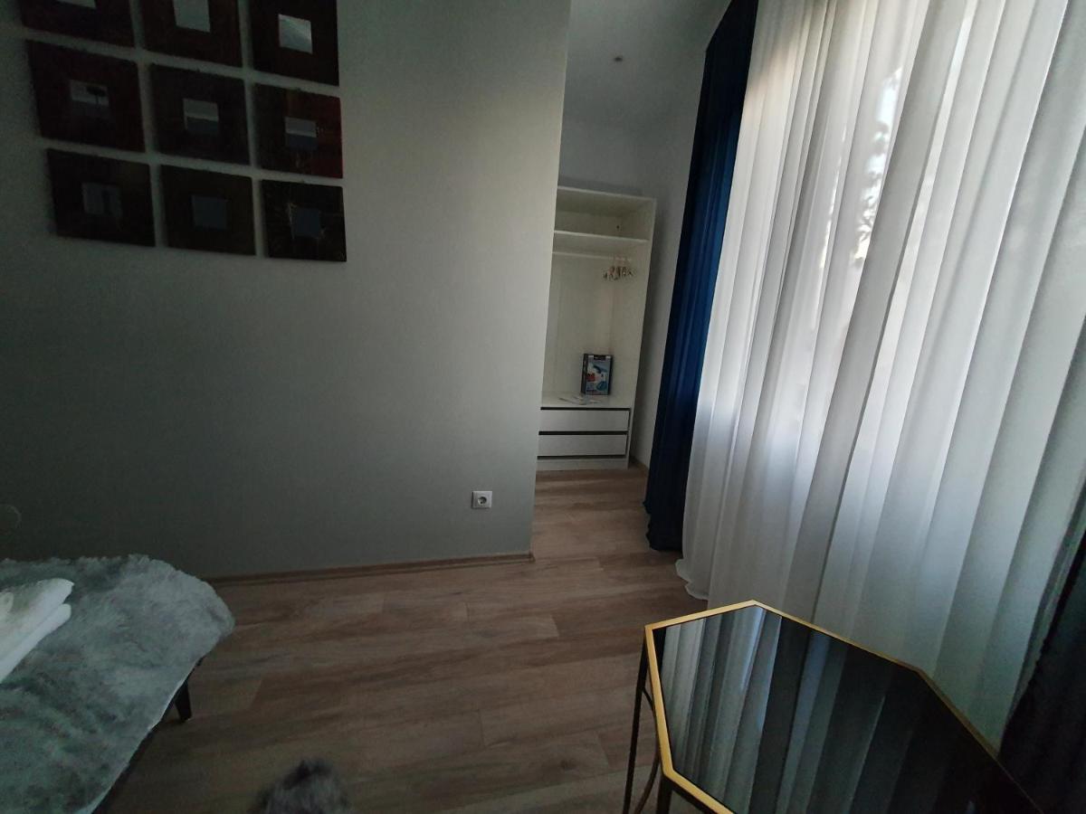 Matteo Apartment Iasi Extérieur photo